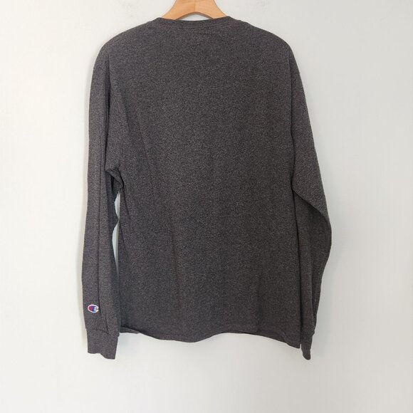 UFC Knights Happy Holidays Long Sleeve T-Shirt Christmas Unisex Medium Champion - Picture 6 of 10